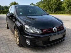 Volkswagen Golf 6 VI GTI 2.0 TSI 211 - TOIT OUVRANT - CUIR - XENON - GPS - 108 000 km