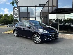 PEUGEOT 208 1.2i PureTech 12V - 82 BERLINE Style PHASE 2