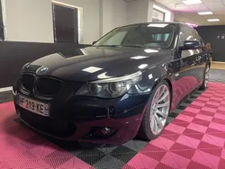 BMW SERIE 5 550i v8 367ch 4.8l PACK M - CARPLAY -LCI