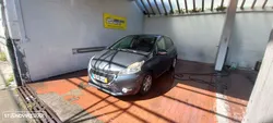 Peugeot 208 1.2 VTi Access