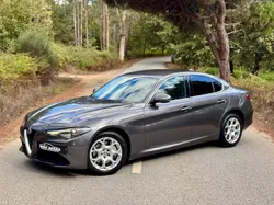 Alfa Romeo Giulia 2.2 Diesel AT8-Q4 Super