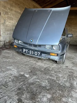 BMW 316 E30