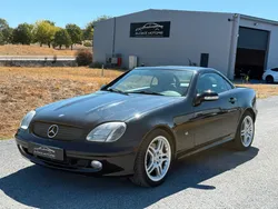 Mercedes SLK 320 AMG R170 / V6 3.2 218 ch / Boîte manuelle / Hard-Top Cabriolet / Jantes AMG / Excellent état / Youngtimer recherchée / Garantie 3 mois