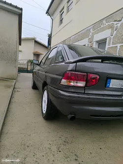 Ford Escort 1.4 CLX
