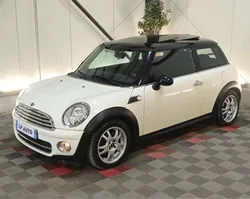 Mini Cooper Diesel ⛽️ ✅ Toit ouvrant Panoramique - Sièges chauffants 🔥 ✅ Contrôle technique Ok - Reprise possible de votre véhicule