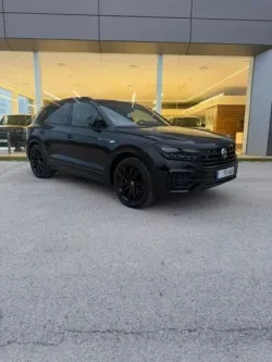 VOLKSWAGEN Touareg 3.0TSI V6 eHybrid Elegance 4Motion Tiptronic