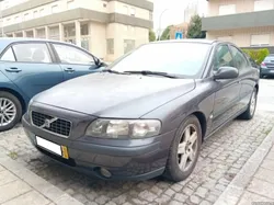 Volvo S60 D5 163cv cx manual Nacional  iuc 72