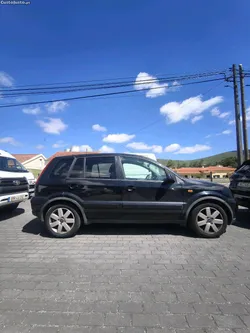 Ford Fusion 1.25