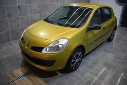 Renault Clio 3 1.2i 75 cv