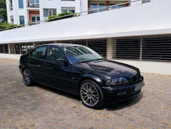 BMW 318 PACK M INTERIOR UNICO DONO VALOR NEGOCIÁVEL