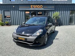 Renault clio 2.0 200ch rs / toit ouvrant / entretiens renault / distribution faite