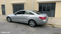 Mercedes-Benz E 220 CDi Avantgarde BlueEfficiency Auto