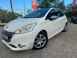 Peugeot 208 1.6 hdi 92 féline