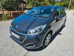 PEUGEOT 208 1.2 puretech 82 cv GARANTIE PEUGEOT 10 ANS / 180000 KMS