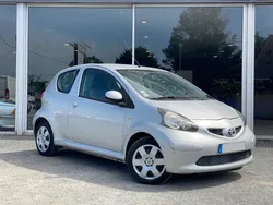 Toyota aygo 1.0 VVTI 68ch / Climatisation / Direction assistée / Compacte et confort