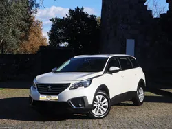 Peugeot 5008 1.5 HDi EAT8