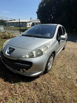 Peugeot 207 1.4i