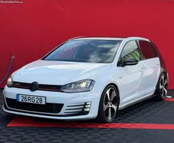 VW Golf GTI VII