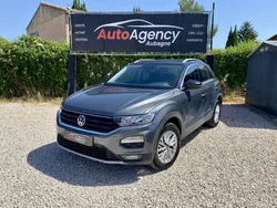 VOLKSWAGEN T-ROC 1.0 l TSI 110 CH BVM6 LOUNGE BUSINESS / HISTORIQUE ENTRETIEN COMPLET / RADARS AVT-ARR + CAMERA / BI-TON TOIT NOIR / REGULATEUR ADAPTATIF / NAVIGATION