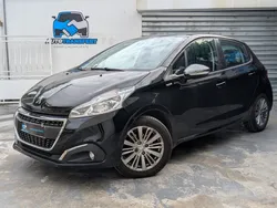 PEUGEOT 208 1.2 VTi 82ch Urban Soul