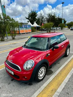 MINI 3 Portas One