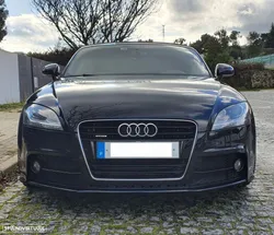Audi TT Roadster 2.0 TDi quattro S-line