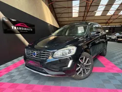 VOLVO XC60 D4 2.0 TDi 16V 190CV R-DESIGN / Toit Ouvrant Pano / Caméra de Recul / Siège Chauffant / Hayon Élec