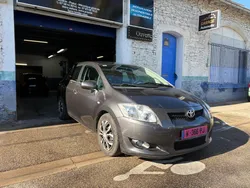 Toyota Auris 2.0 D-4D 126 ch / Révision ✅