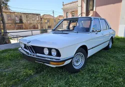 BMW 520 E12 Primeira Serie Classico