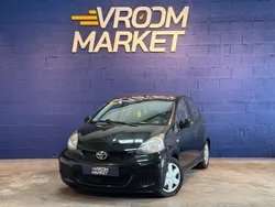 TOYOTA Aygo Connect 1.0 VVT-i 68 ch • 2ᵉ main • 68 300 km • Entretien à jour