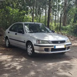 Honda Civic 1.5i LS