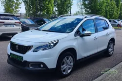 Peugeot 2008 GENERATION-I 1.2 PURETECH 80 STYLE