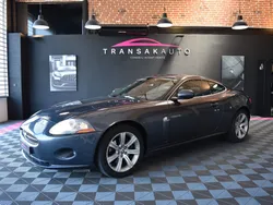 Jaguar xk coupe 4,2 300 ch