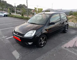 Ford Fiesta 1.2cc 140 mil KMS com AC