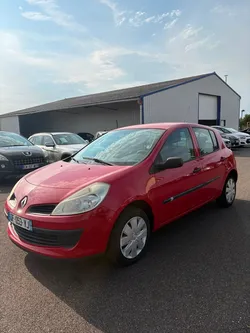RENAULT Clio 1.2 16v 75cv confort dynamique 150000km