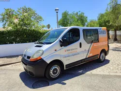 Renault Trafic 1.9 dCi Porta Lateral