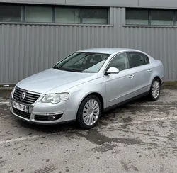 Volkswagen Passat 4motion 2.0 TDI 140cv boîte 6 ct ok ( moteur claque )