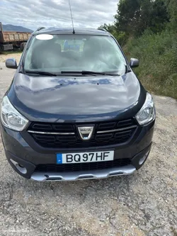 Dacia Lodgy Blue dCi 115 (7L) Stepway