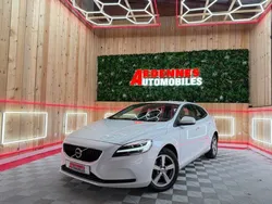 Volvo v40 t2 120 momentum v 40