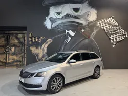 Skoda Octavia (3) 1.6 TDI SCR 116 DSG7 Edition / Attelage / ADML
