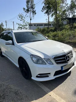 Mercedes-Benz E 250 E