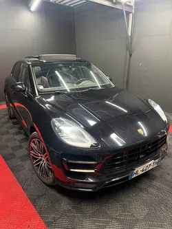 Porsche Macan Turbo Performance Full Option