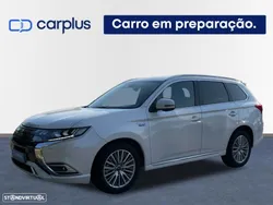 Mitsubishi Outlander 2.4 PHEV Instyle