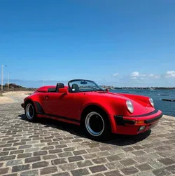 Porsche 911 Speedster 3.2L 231 ch de 1989