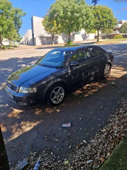 Audi A4 1.6 gasolina