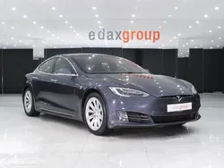 Tesla Model S Long Range