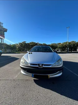 Peugeot 206 1.1