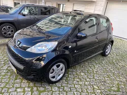 Peugeot 107 1.0 Black&Silver 5P