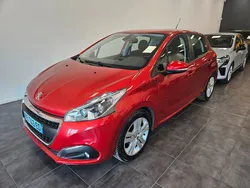 Peugeot 208 signature VTI 82Ch