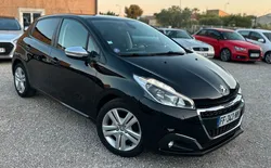 PEUGEOT 208 82CH SIGNATURE - An. 2019 / CLIM / 5 PLACES